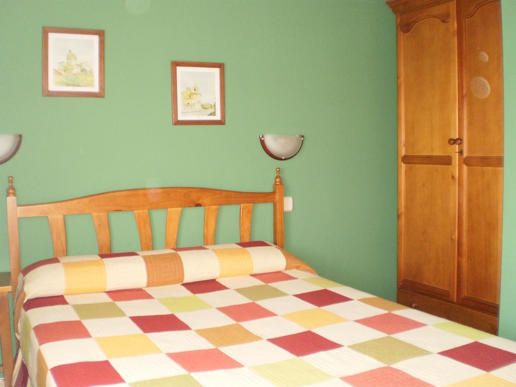 Los Olmos Holiday Home Fuentiduena Ngoại thất bức ảnh