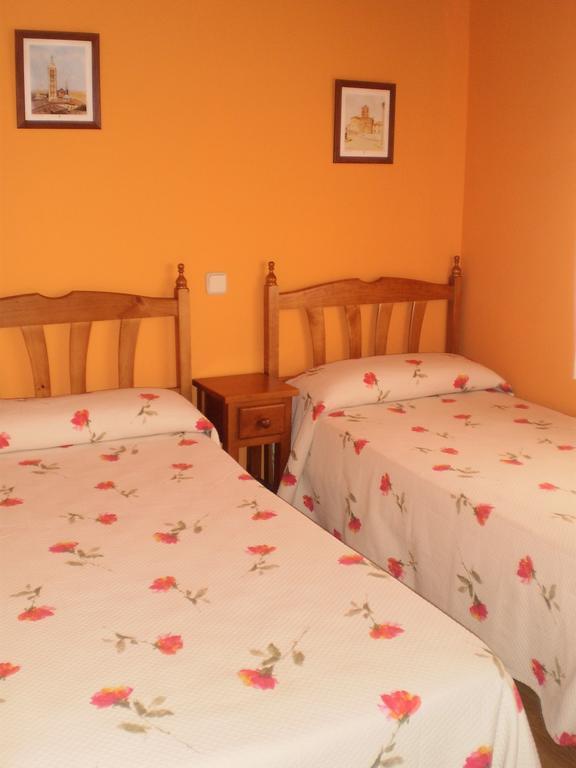Los Olmos Holiday Home Fuentiduena Ngoại thất bức ảnh